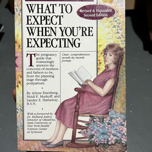 What to Expect When You're Expecting book - Picture 1 of 4